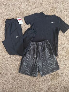 Nike Black Kids 3-Piece Set - Tee, Shorts & Track Pants. Pants are NWT. Sz Large